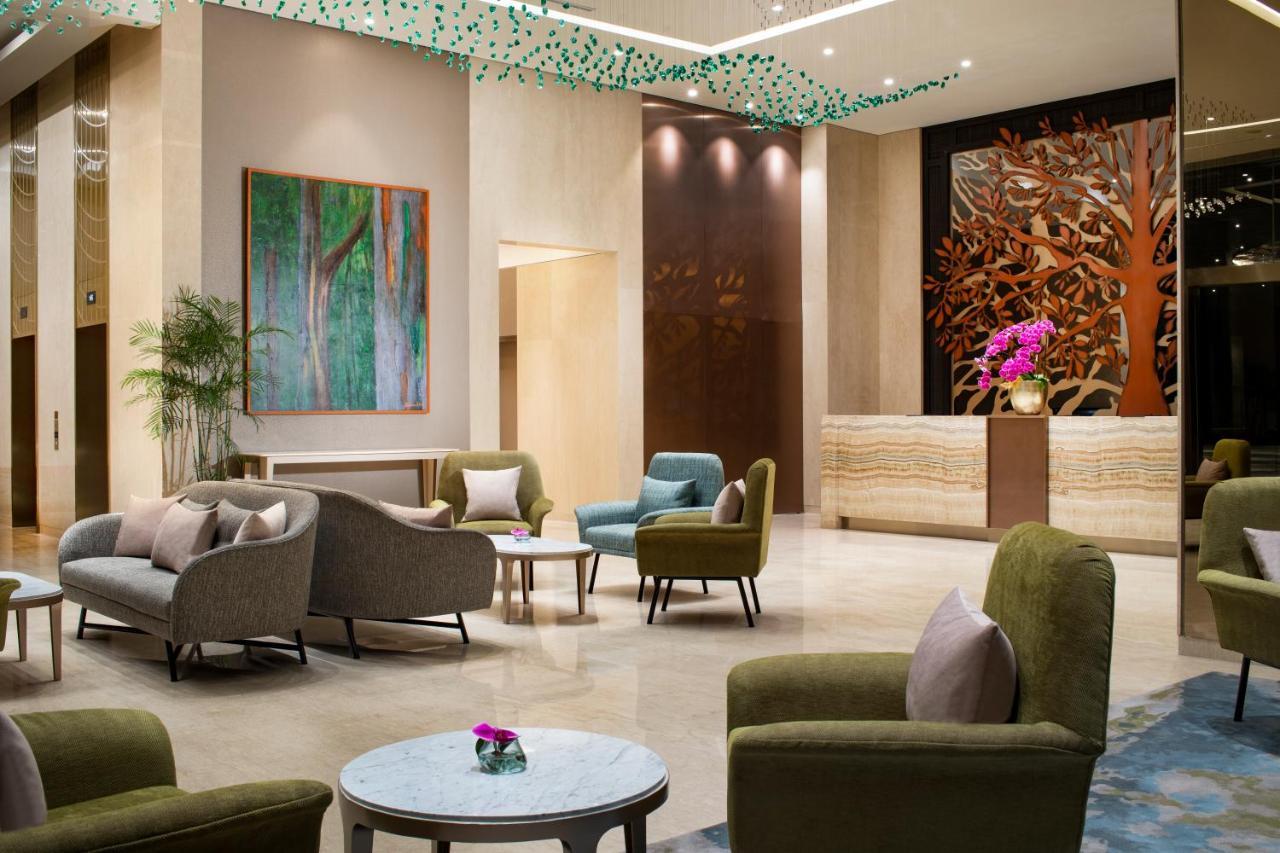 Trembesi Hotel Серпонг Екстериор снимка