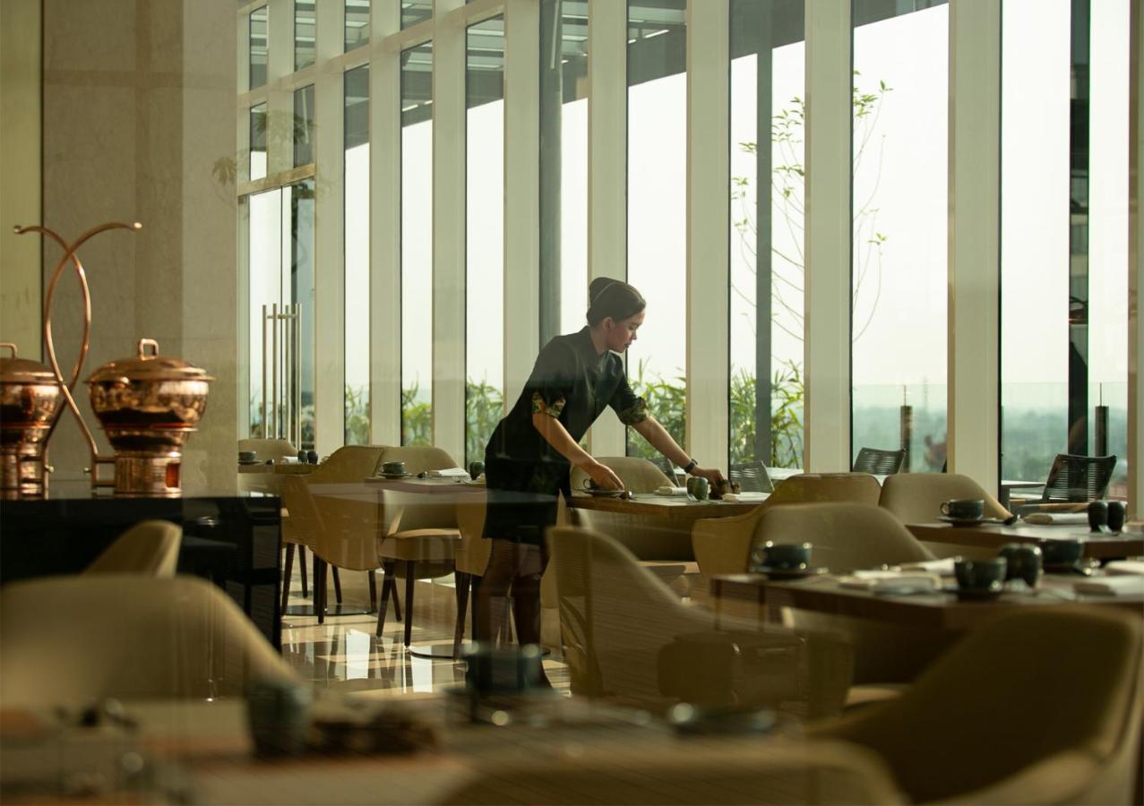 Trembesi Hotel Серпонг Екстериор снимка